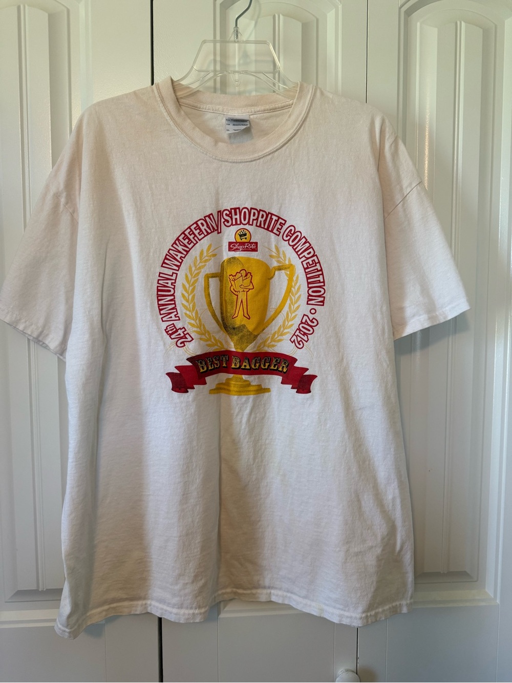 Gildan White Short Sleeve 'Best Bagger' Trophy Tee